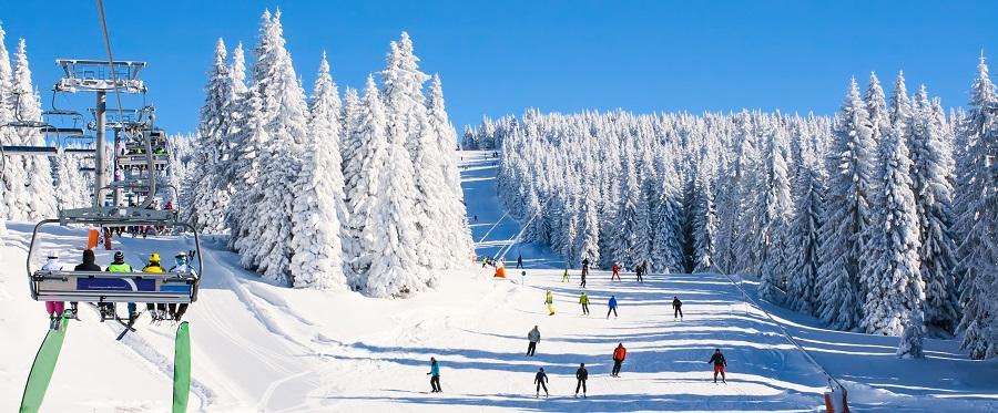 Skiing Vacation in Colorado 