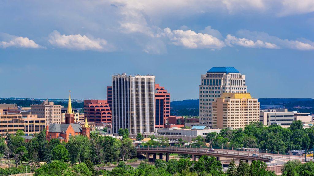 St. Mary's Inn - Summer In Colorado Springs