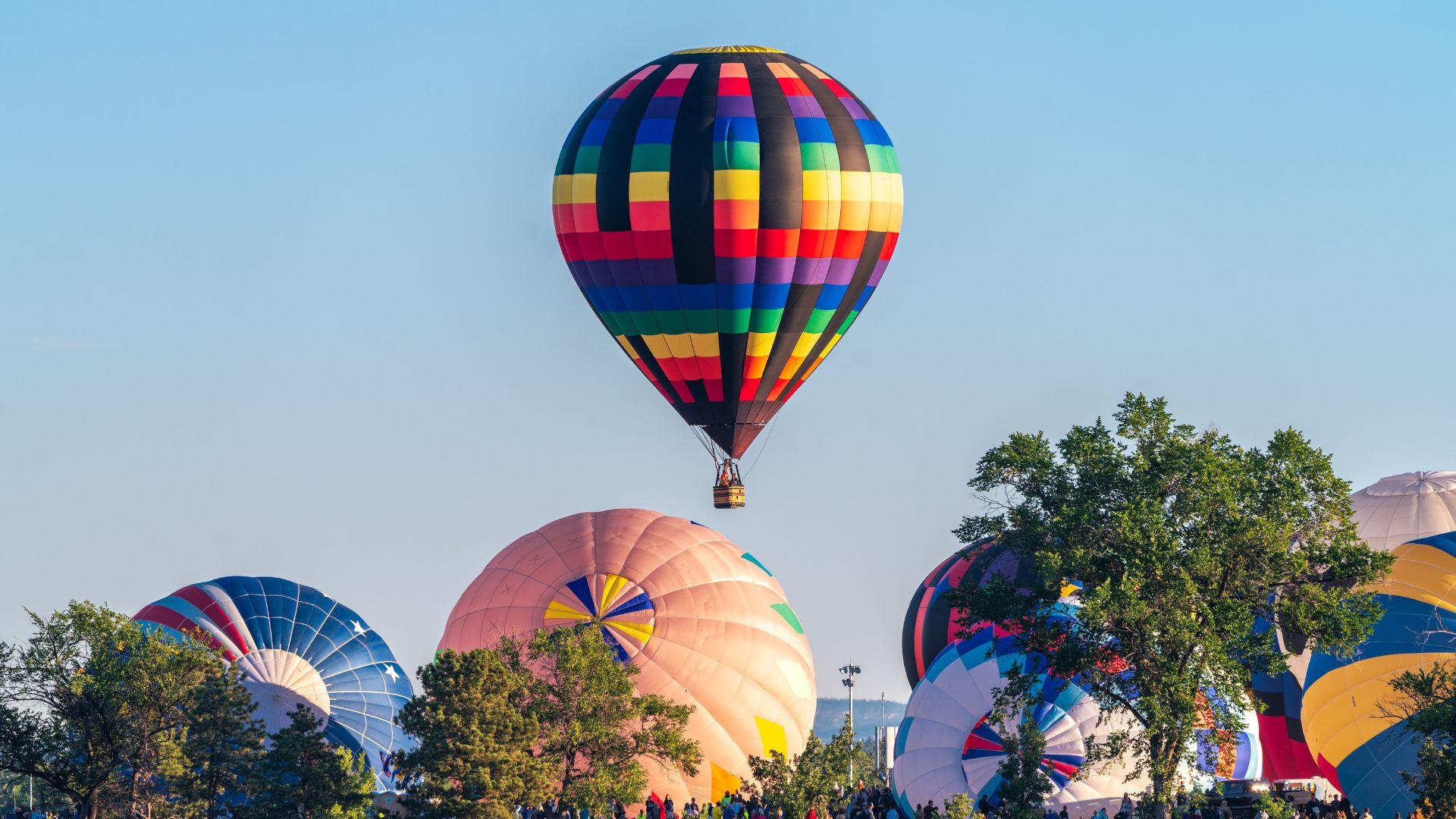 St. Mary's Inn - Hot Air Balloon Festival Lodging