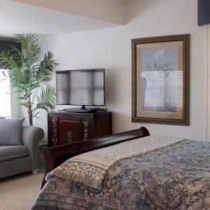 Places to Stay in Colorado Springs with Jacuzzi Suites